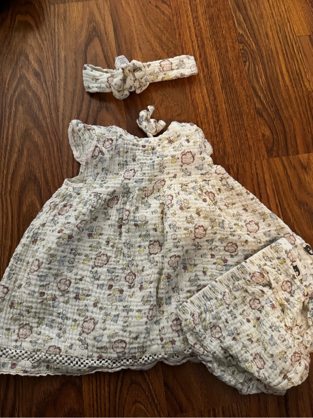 Baby Floral Gauze Dress Set in Cream and Pink